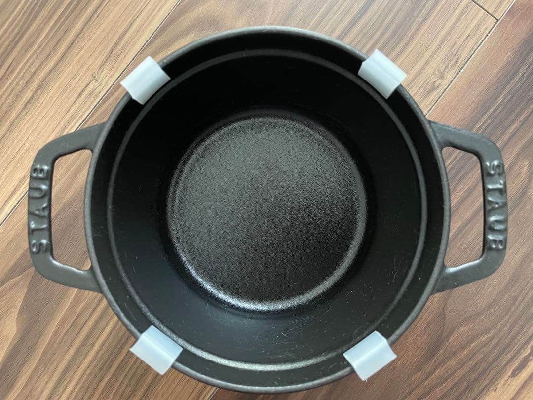 【STAUB】ストウブ ホーロー鍋14cm 0.8L ココットラウンド ブラック