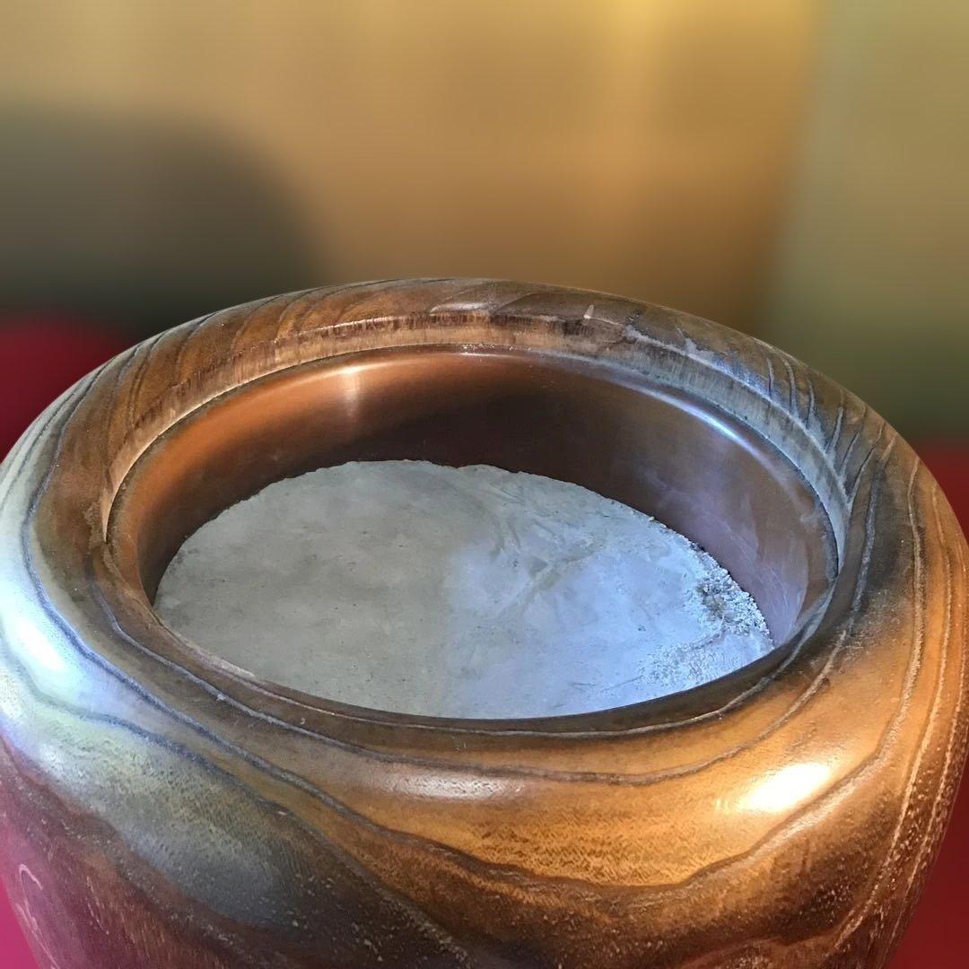 桐金蒔絵貝貼り　菊花図柄　銅落造　高級火鉢　　　　Z1