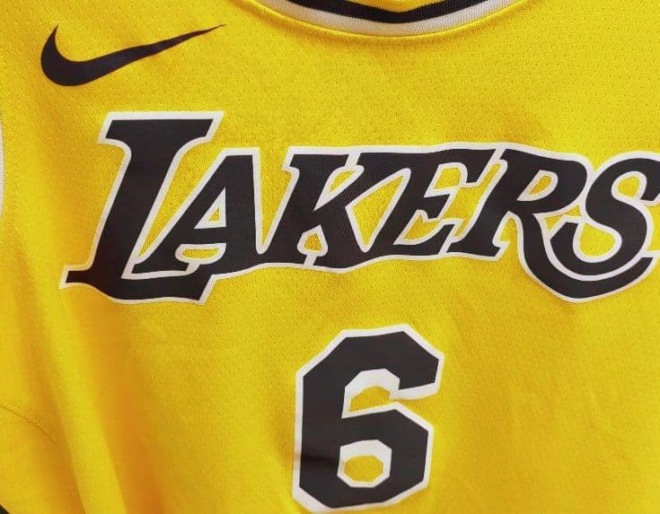 【激レア】レイカーズ ジェームズ 22/23 ユニフォーム Lサイズ