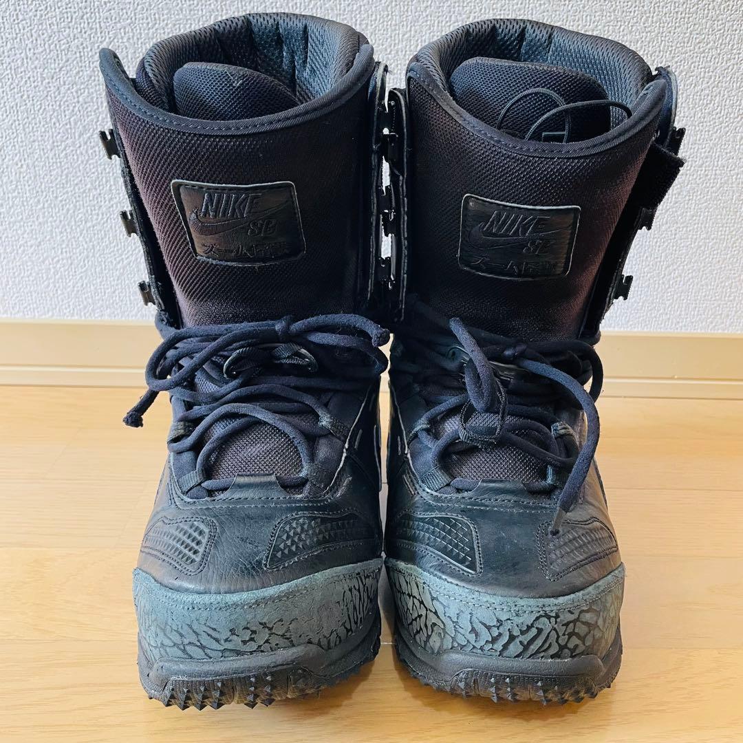 良品✨　NIKE SB ズーム怪獣　スノーボードブーツ ブラック　26cm