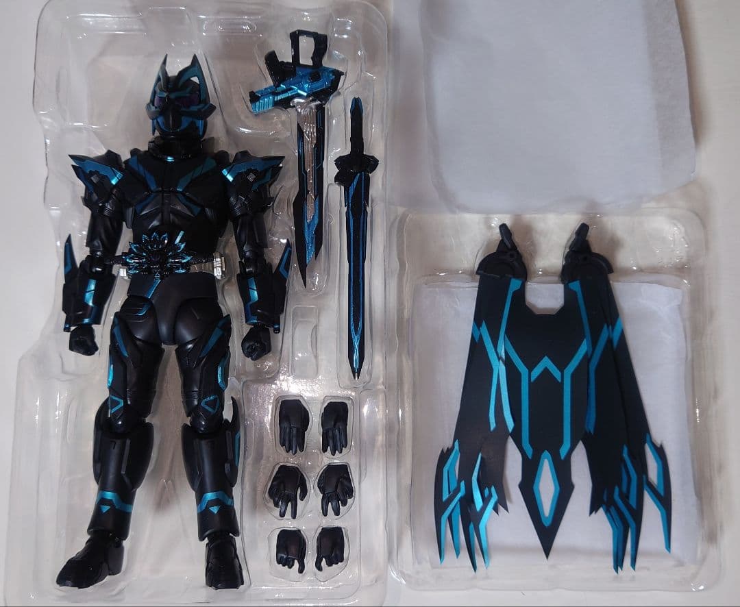 S.H.フィギュアーツ 仮面ライダーXギーツ&ブーストライカー