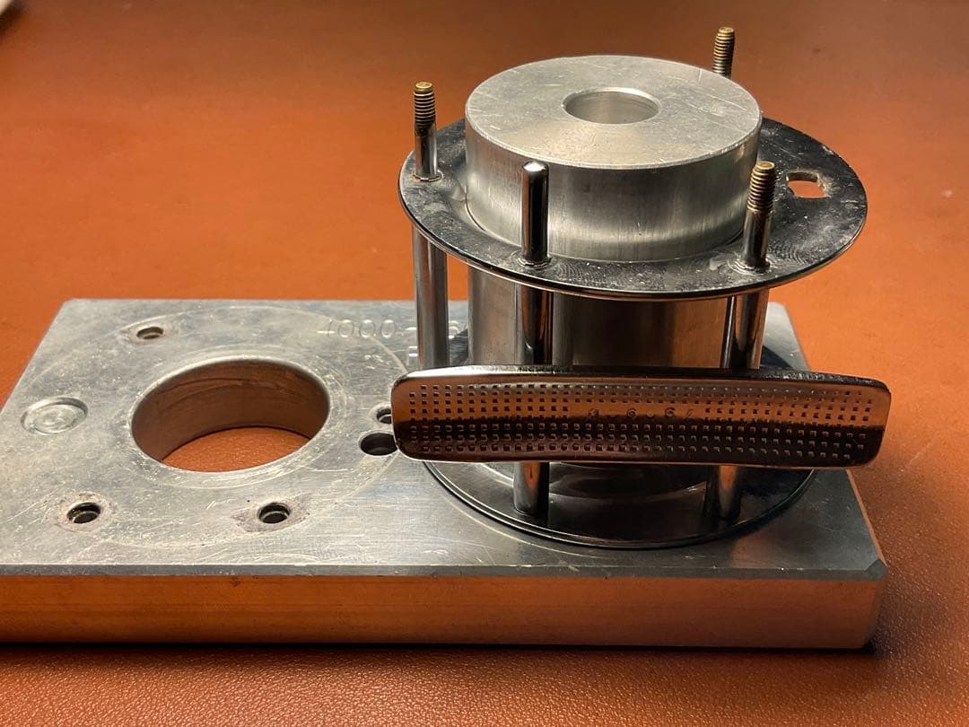 ABU アンバサダー 5500C メンテ済 フレーム修正済