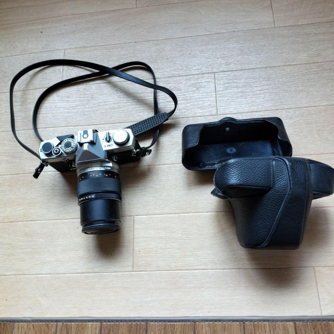 OLYMPUS OM-1 一眼レフカメラ49mm 135mmレンズ2本付き