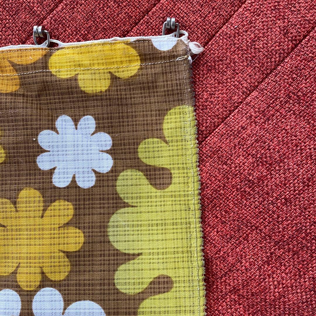 ミッドセンチュリー　カーテン　フラワー