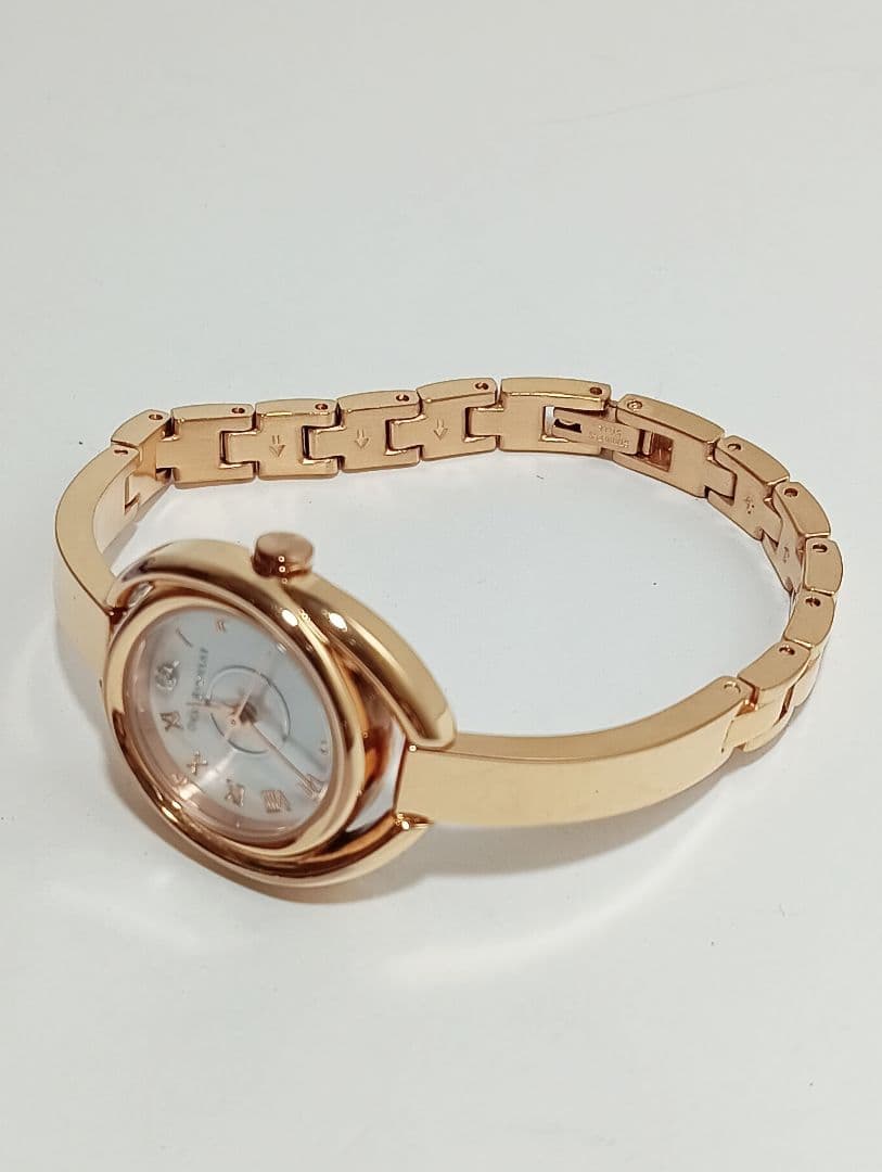 スタージュエリー　腕時計　ECO VS17A　2SW1095　ソーラー