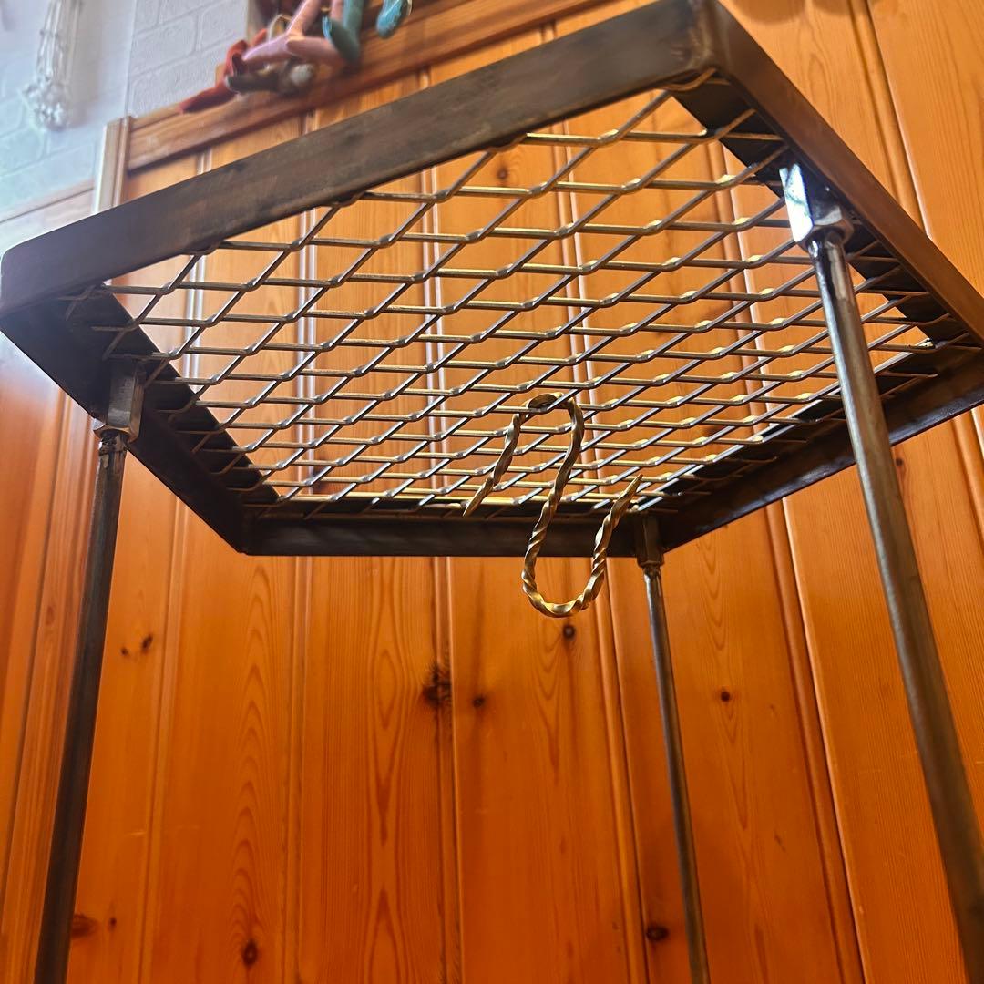 ペンタゴンテーブル　サイドテーブル　什器　アガベ棚　アイアンテーブル