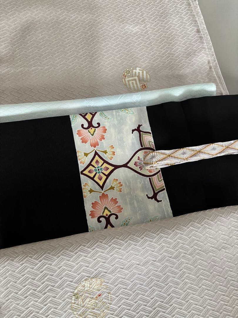 正絹 塩瀬 黒地 装飾華文 九寸名古屋帯 極美品