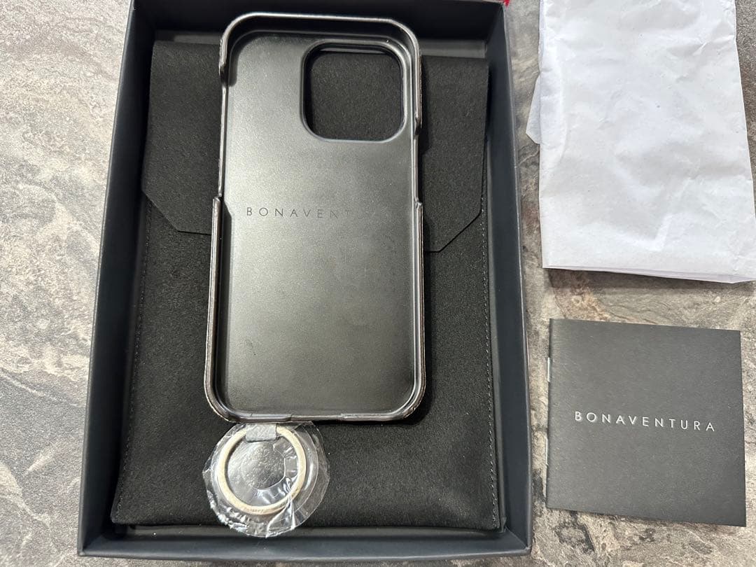 新品 iPhone14pro ボナベンチュラ