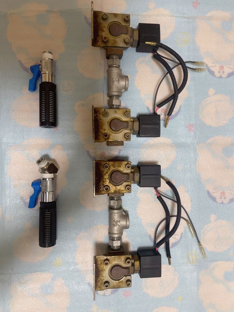 エアサス 電磁弁 ソレノイドバルブ