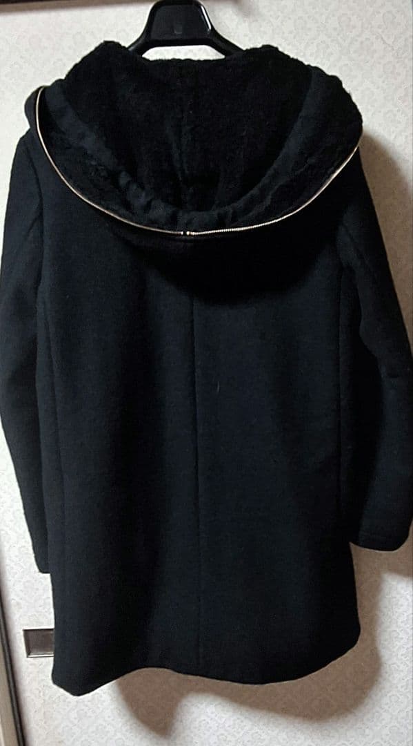 ★ピッコーネ ♪ウールフーデッドコート42サイズ★美品ブラック