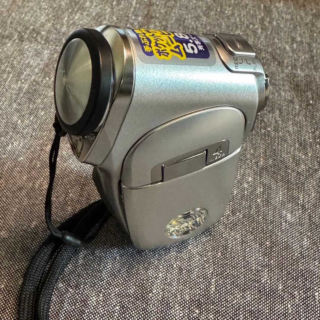 【美品】SANYOデジタルムービーカメラXacti DMX-C40