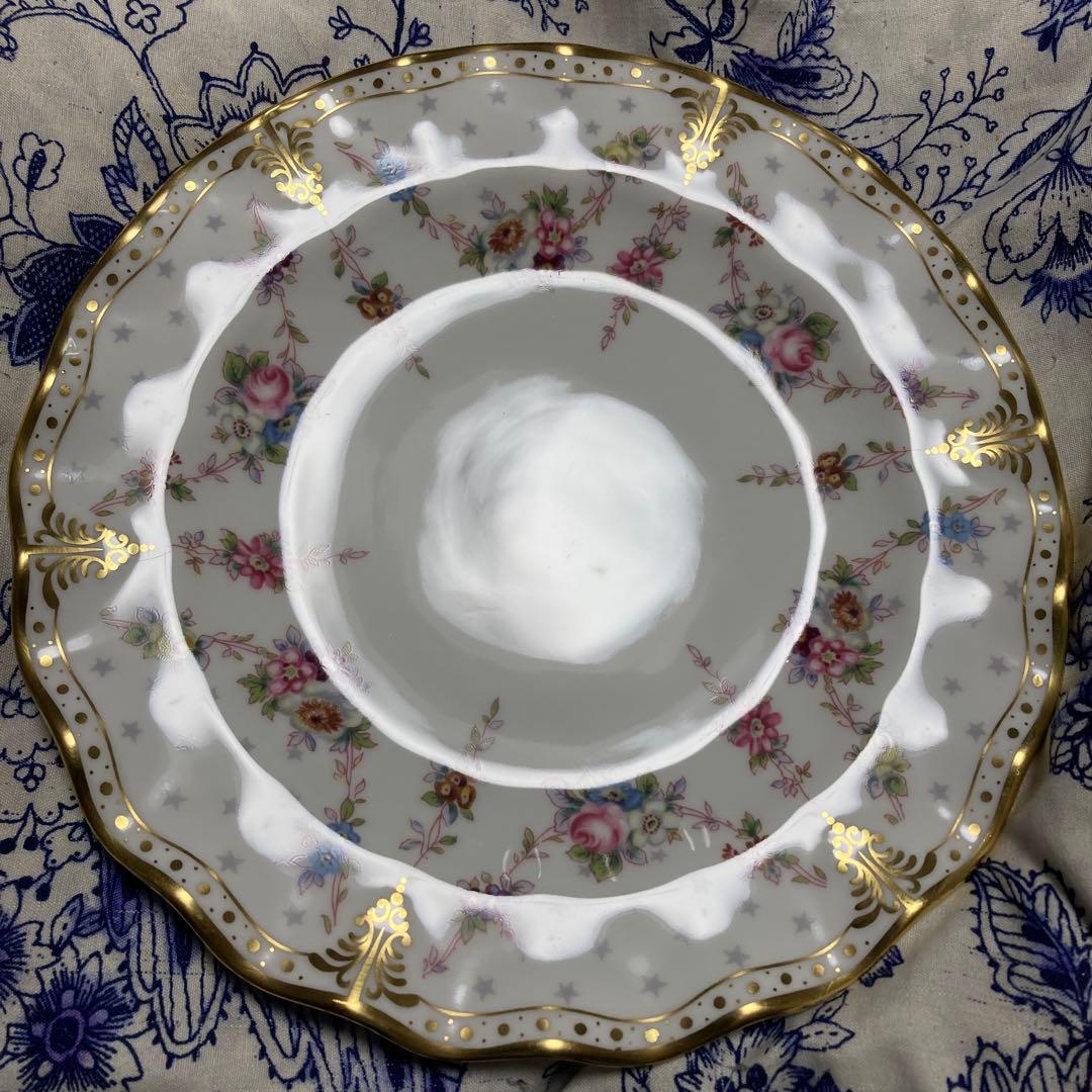 ロイヤルクラウンダービー　ロイヤルアントワネット　アフタヌーンティース