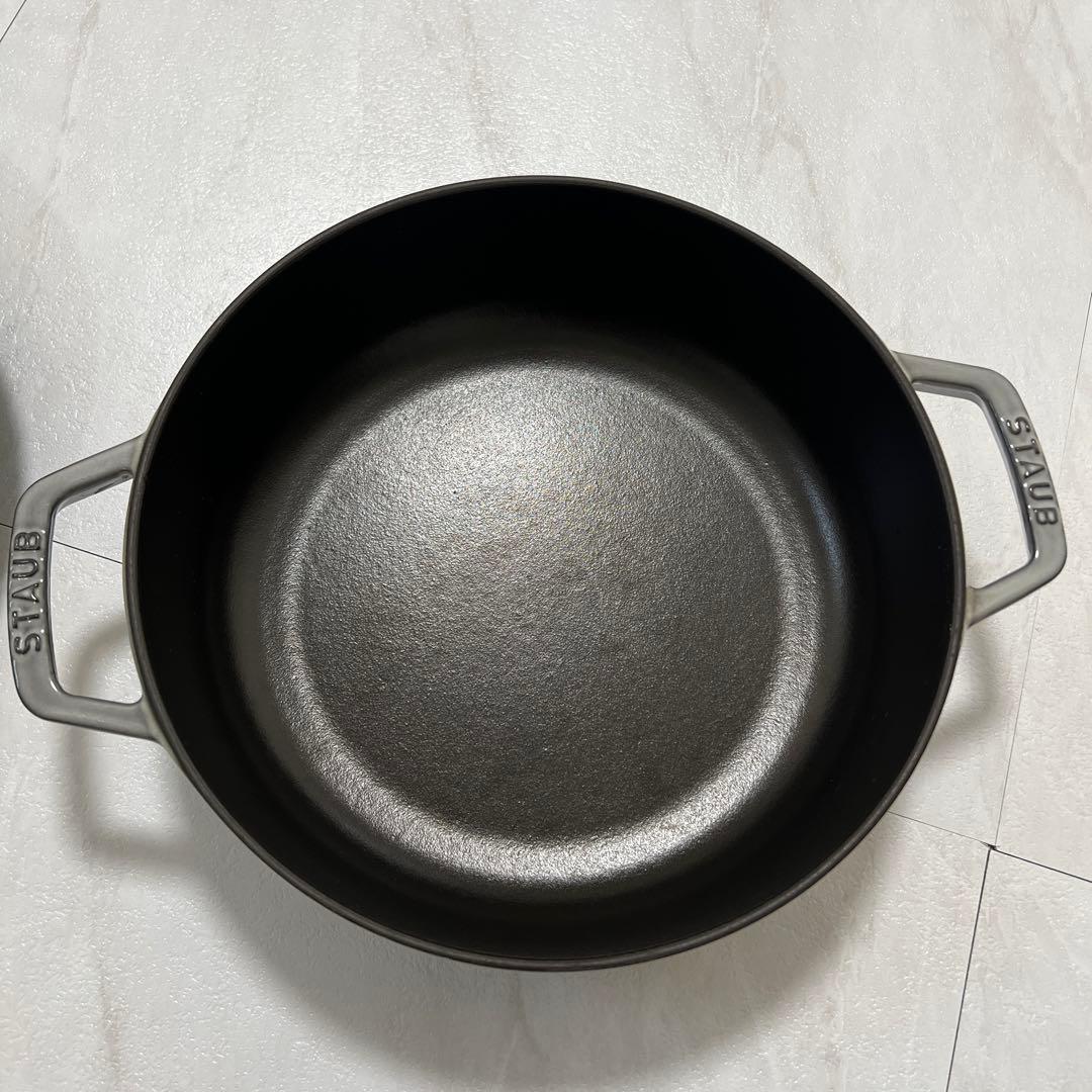 ストウブ　ブレイザー　24