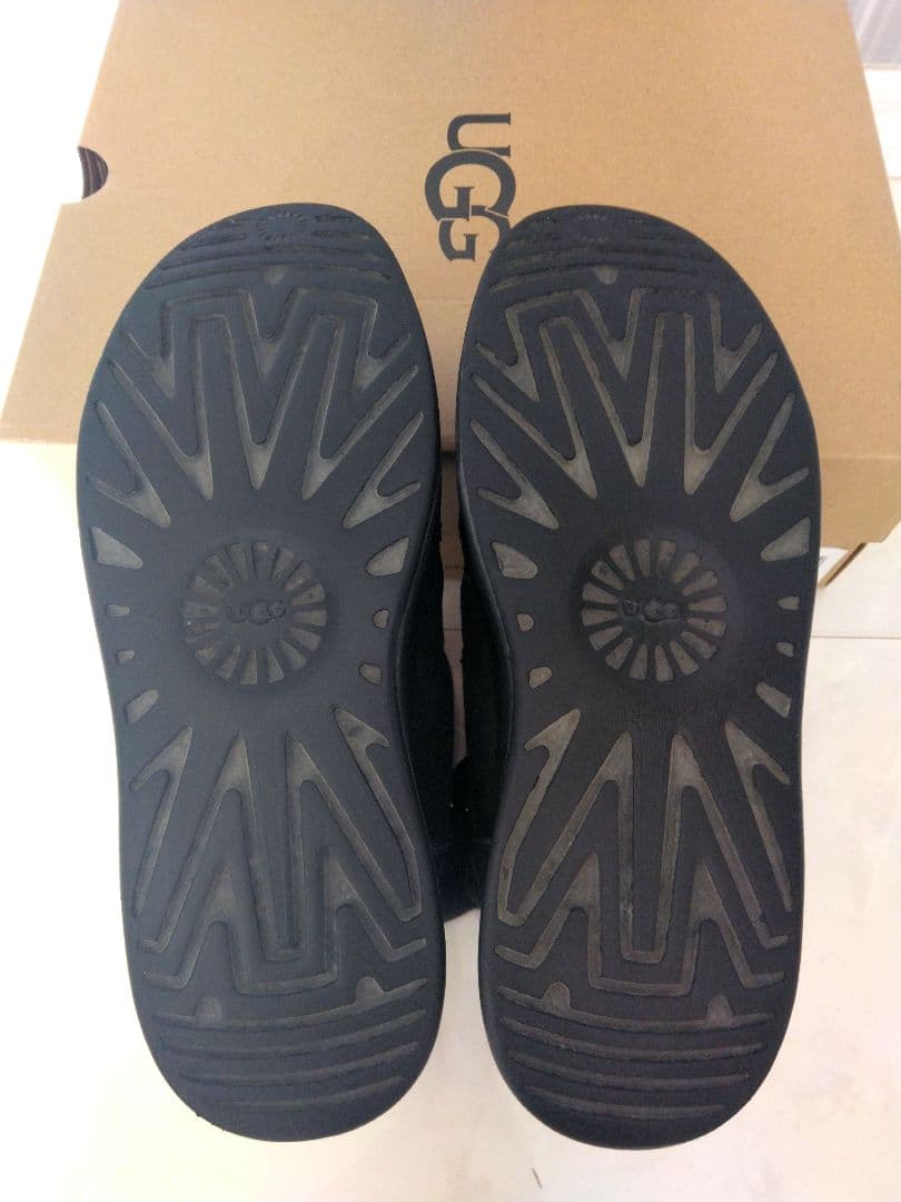 UGG W CLASSIC BOOM BUCKLE 24㎝ USA7