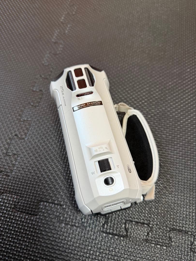 じん【美品】Panasonic HC-VX992M ビデオカメラ