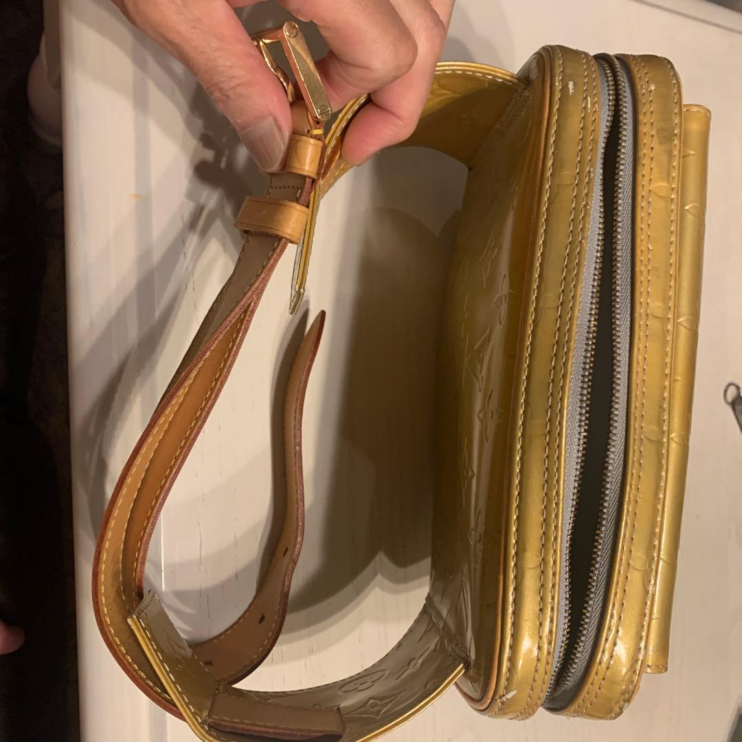 ルイヴィトン　ウエストバック