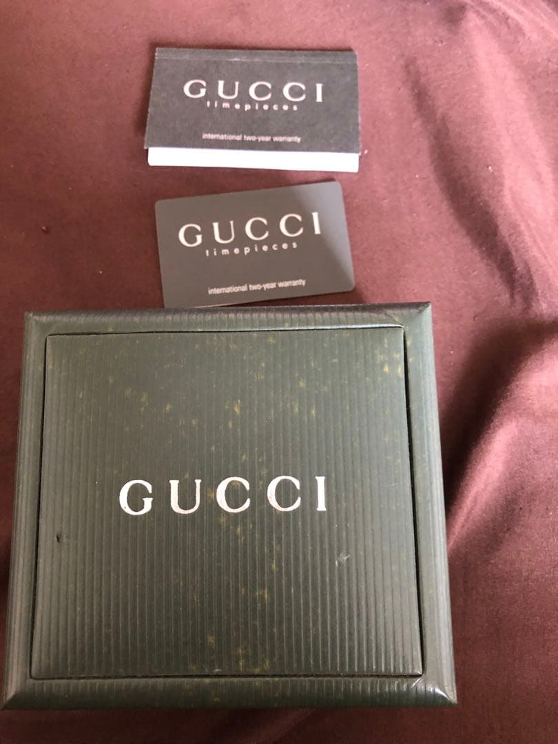GUCCI クォーツ時計 交換可能ベゼル付き