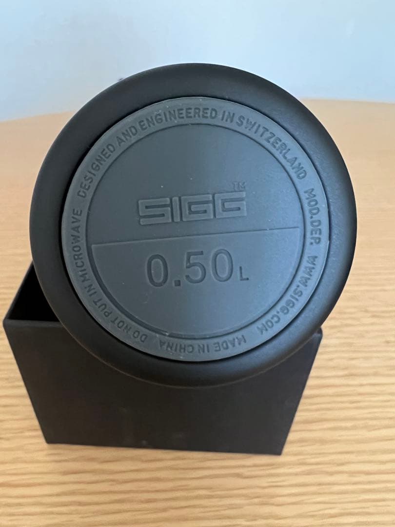 IWC SIGG THE BIG PILOT ブラック水筒　タンブラー