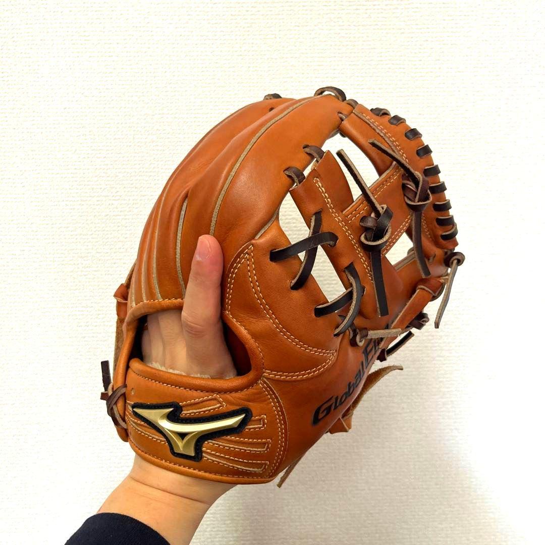 766 ミズノ グローバルエリート 型抜群 即戦力 軟式 内野手用グローブ