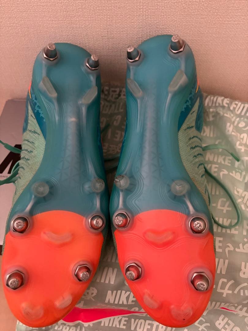 NIKE ファントムgx2 27.5cm SG