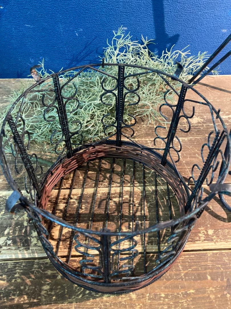 ガーデニング雑貨アンティーク　ガーデン雑貨　オーナメント　イーゼル　バードケース