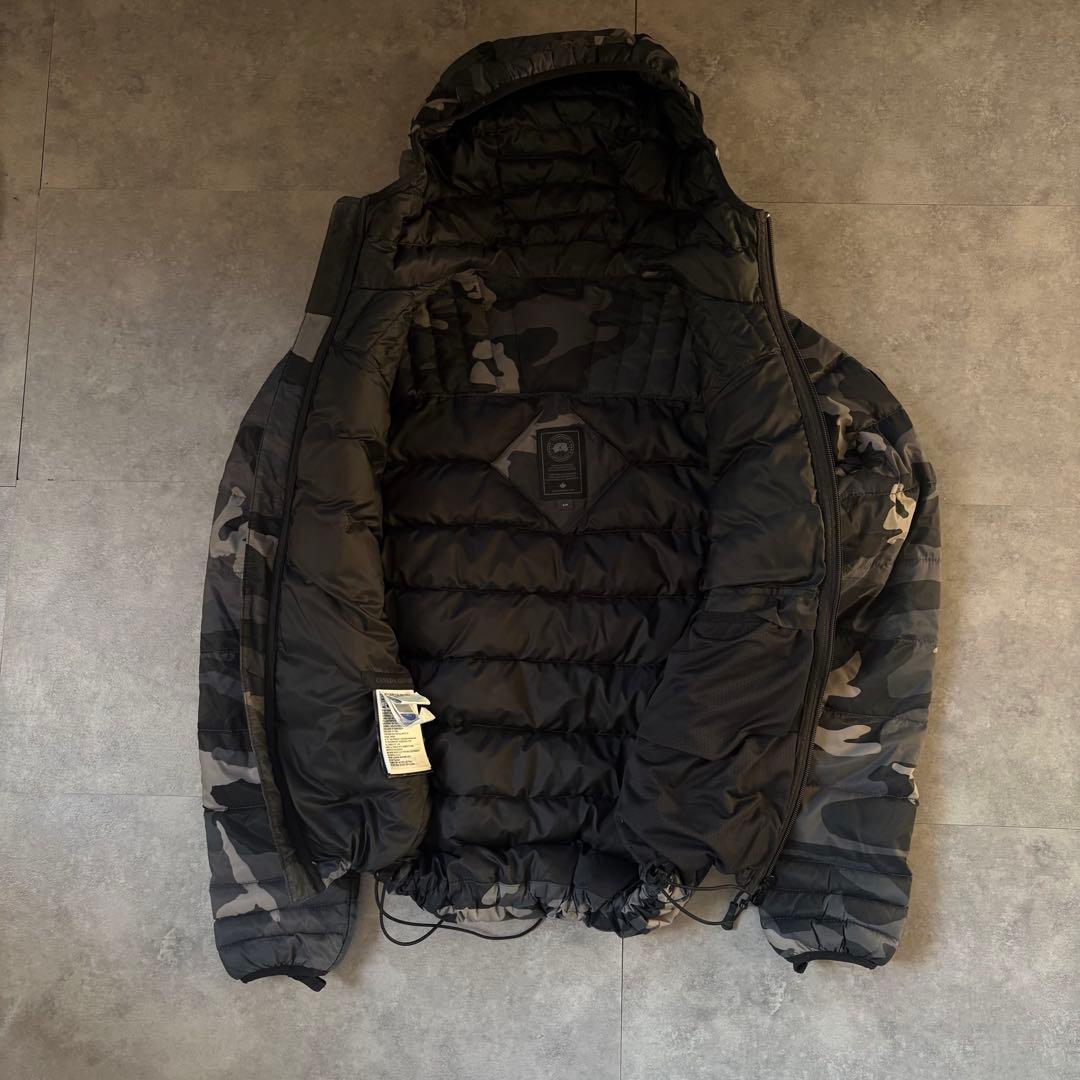 【超希少モデル❗️】カナダグース　ブラックロゴ　ダウンジャケット　カモ柄　迷彩　S