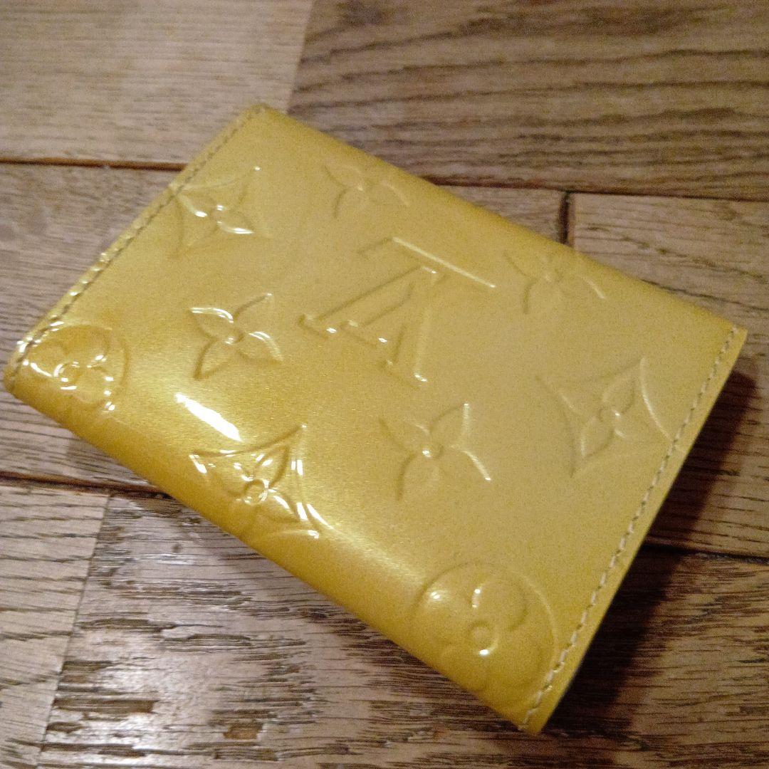 【新品、変色有】ルイヴィトン　ヴェルニ　総柄　名刺ケース　カードケース　エナメル