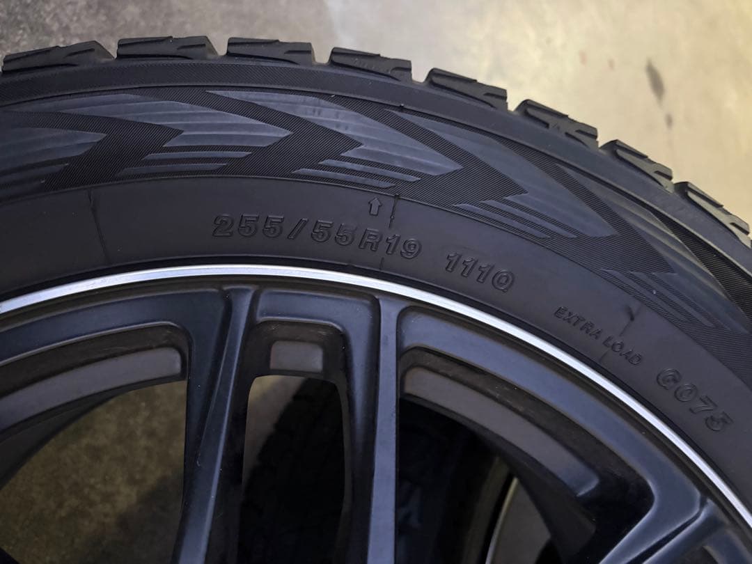 Yokohama ブラックホイールセット 19インチ