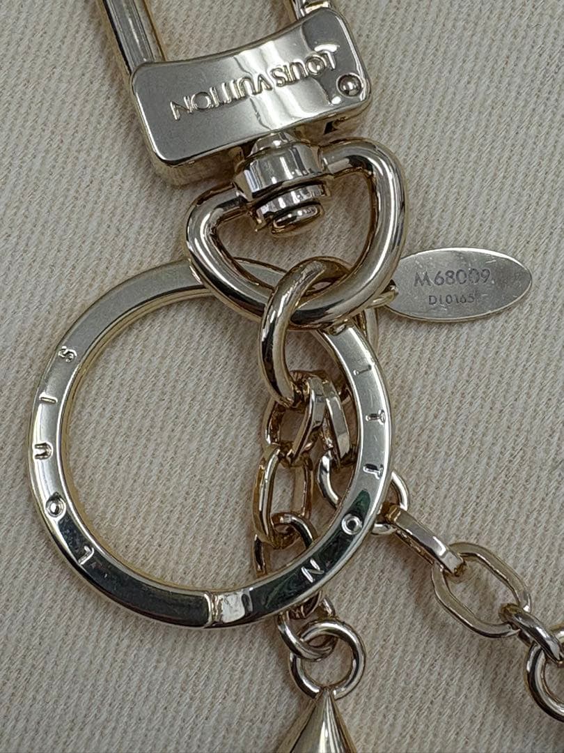 LV キーホルダー