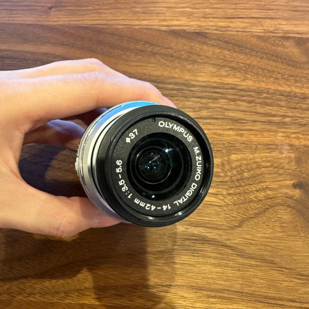 OLYMPUS E-PL6 デジタル一眼レフカメラ