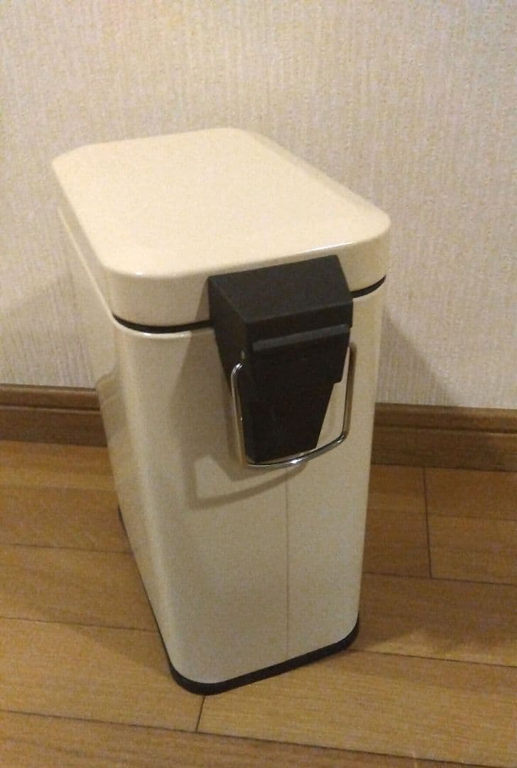 ペディボヌール　ペダル式 ゴミ箱　ダストボックス ふた付き 5L　セット価格