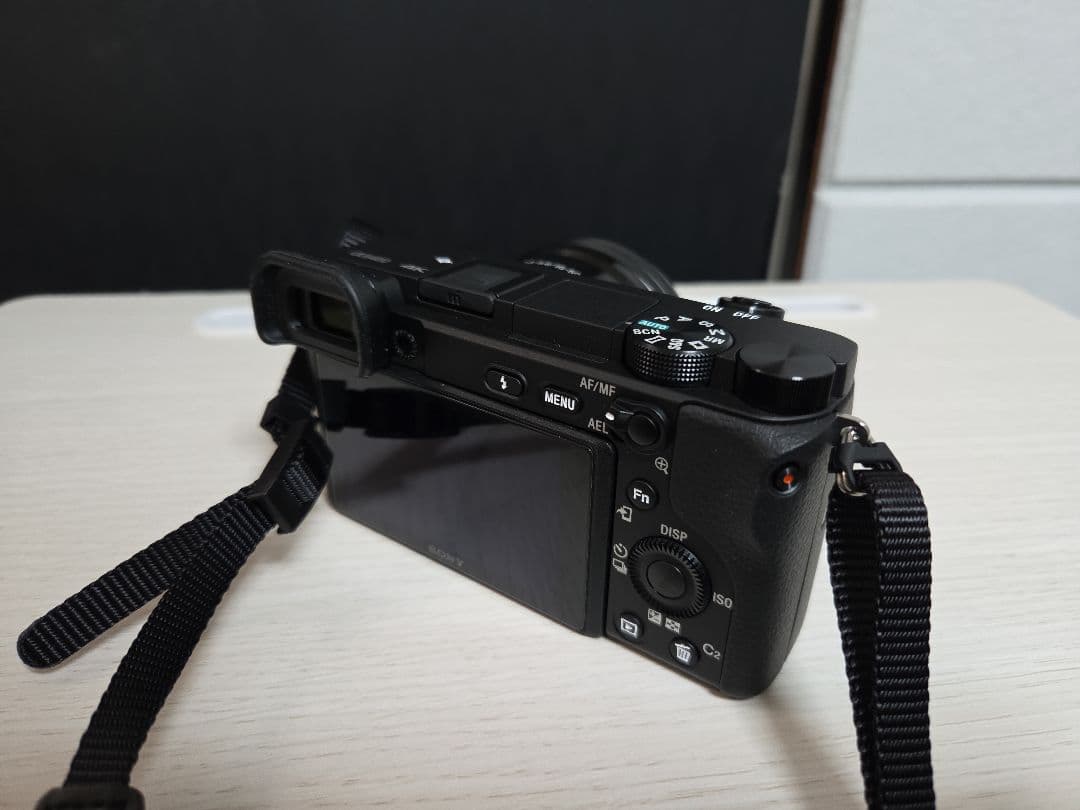 SONY α6400 ILCE-6400Y ミラーレス一眼カメラ
