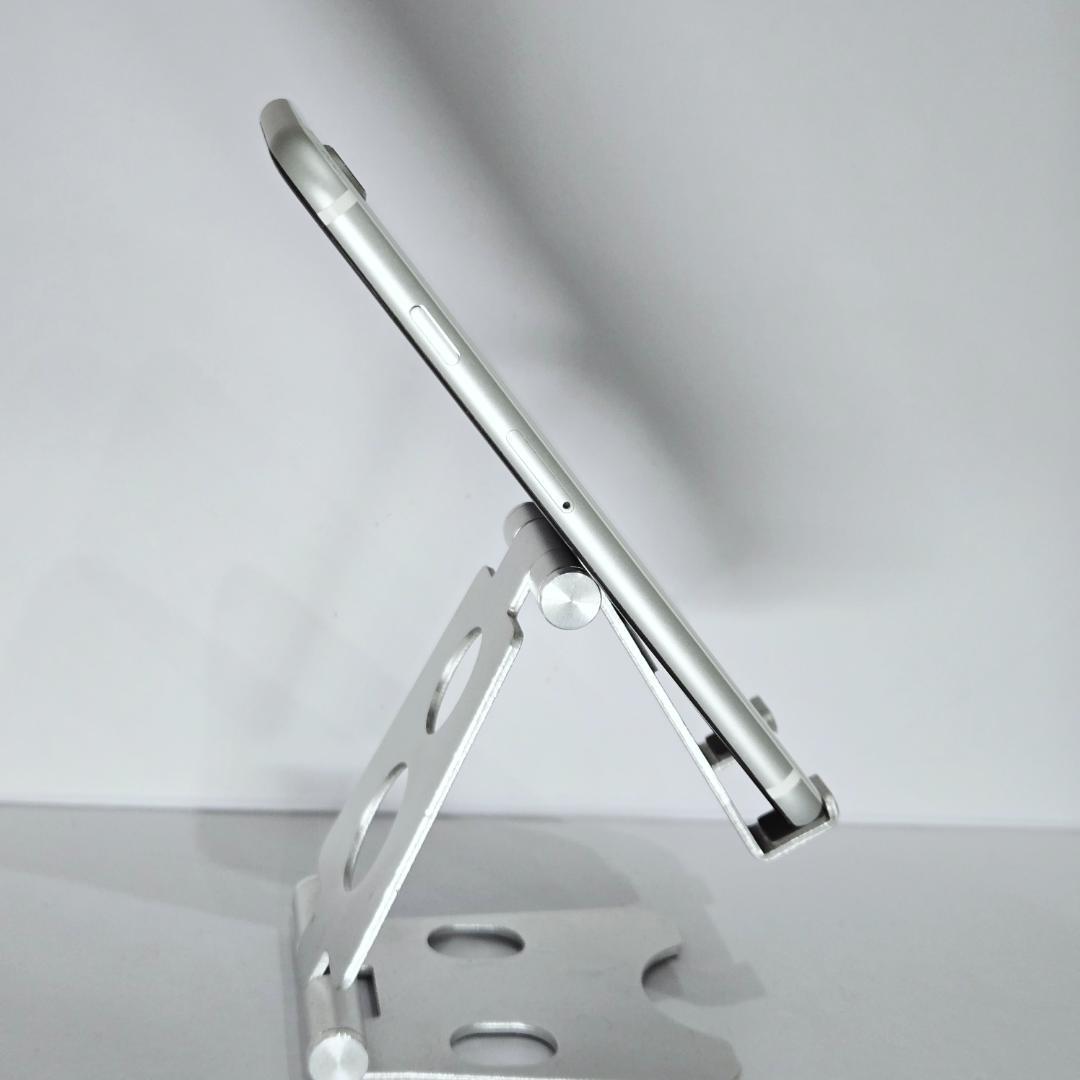 03 iPhoneSE 第二世代 ホワイト SIMフリー