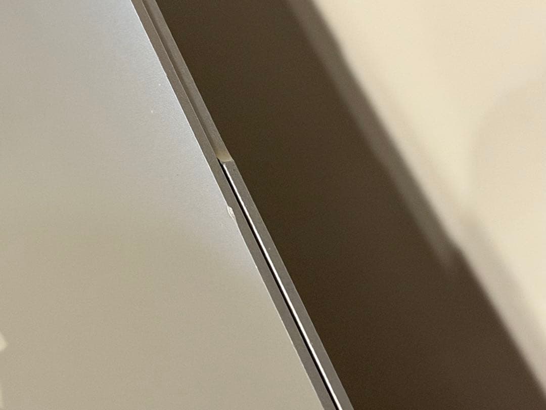 Apple MacBook Air (M1, 2020) シルバー本体 US