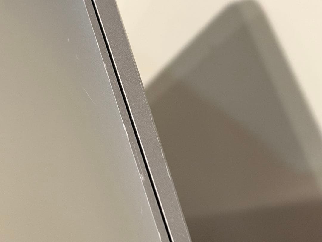 Apple MacBook Air (M1, 2020) シルバー本体 US