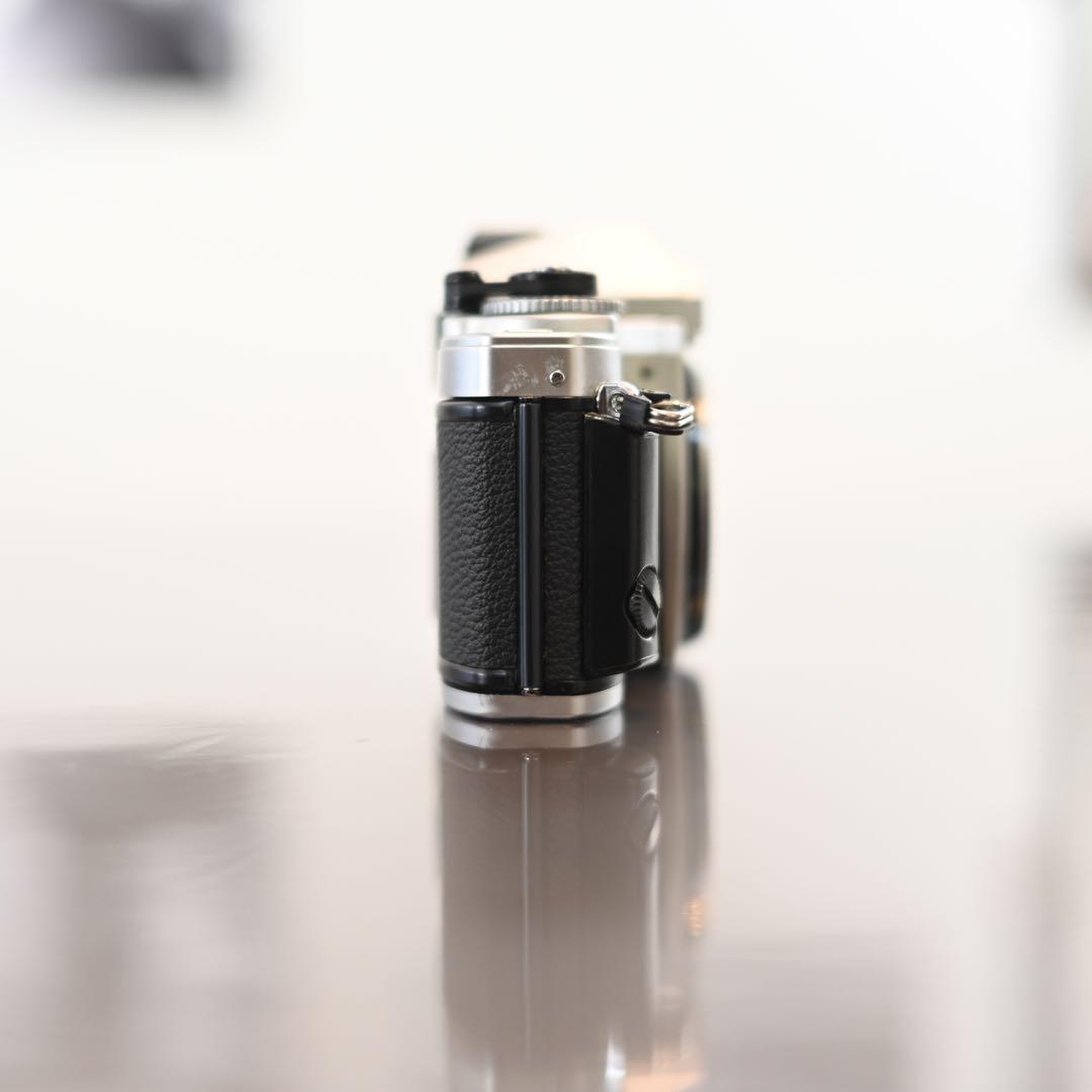 Nikon FG 一眼レフフィルムカメラ