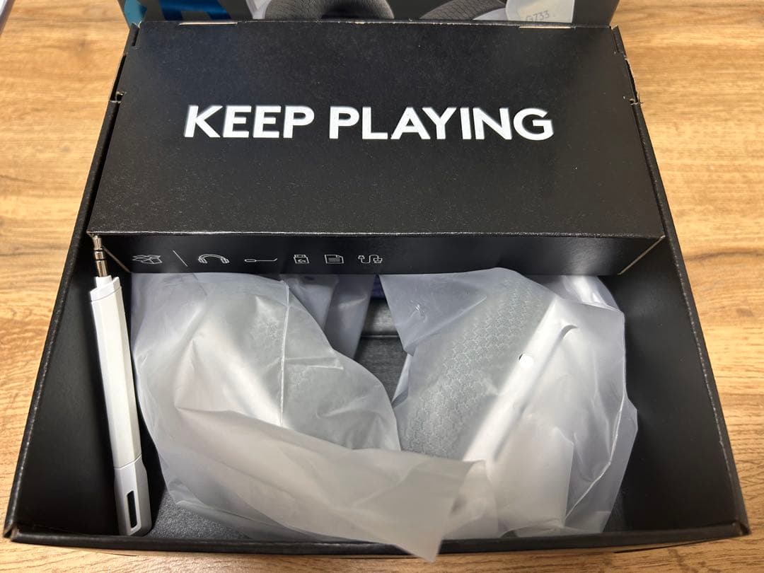 【みん】 Logicool G733 ゲーミングヘッドセット