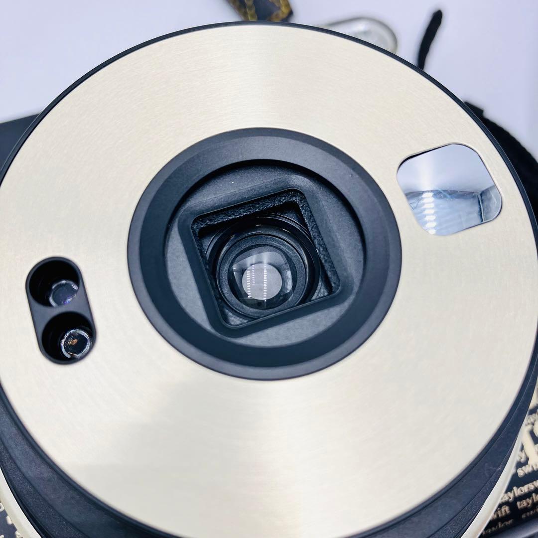 フィルムカメラ FUJIFILM INSTAX SQUARE SQ 6 TAYLOR SWIFT