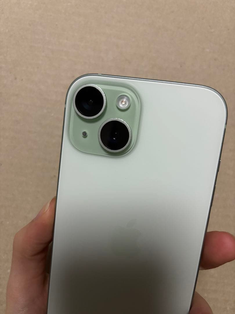 iPhone 15 グリーン 256G