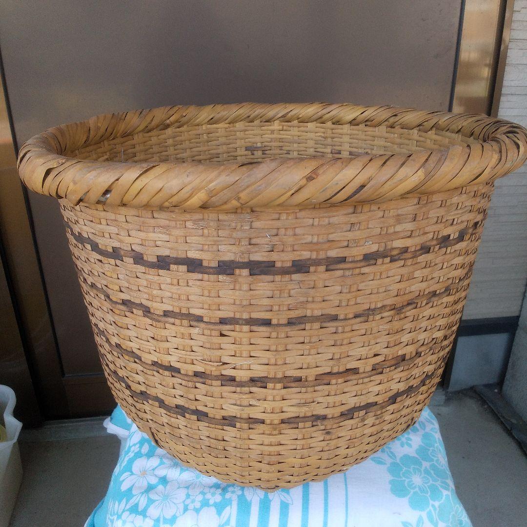 アンテーク、昭和、竹製品大きな深いざる