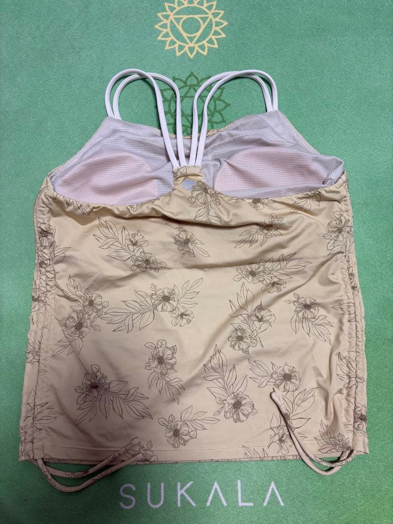 【SUKALA】 キャミソールとレギンスのセットアップ Lサイズ