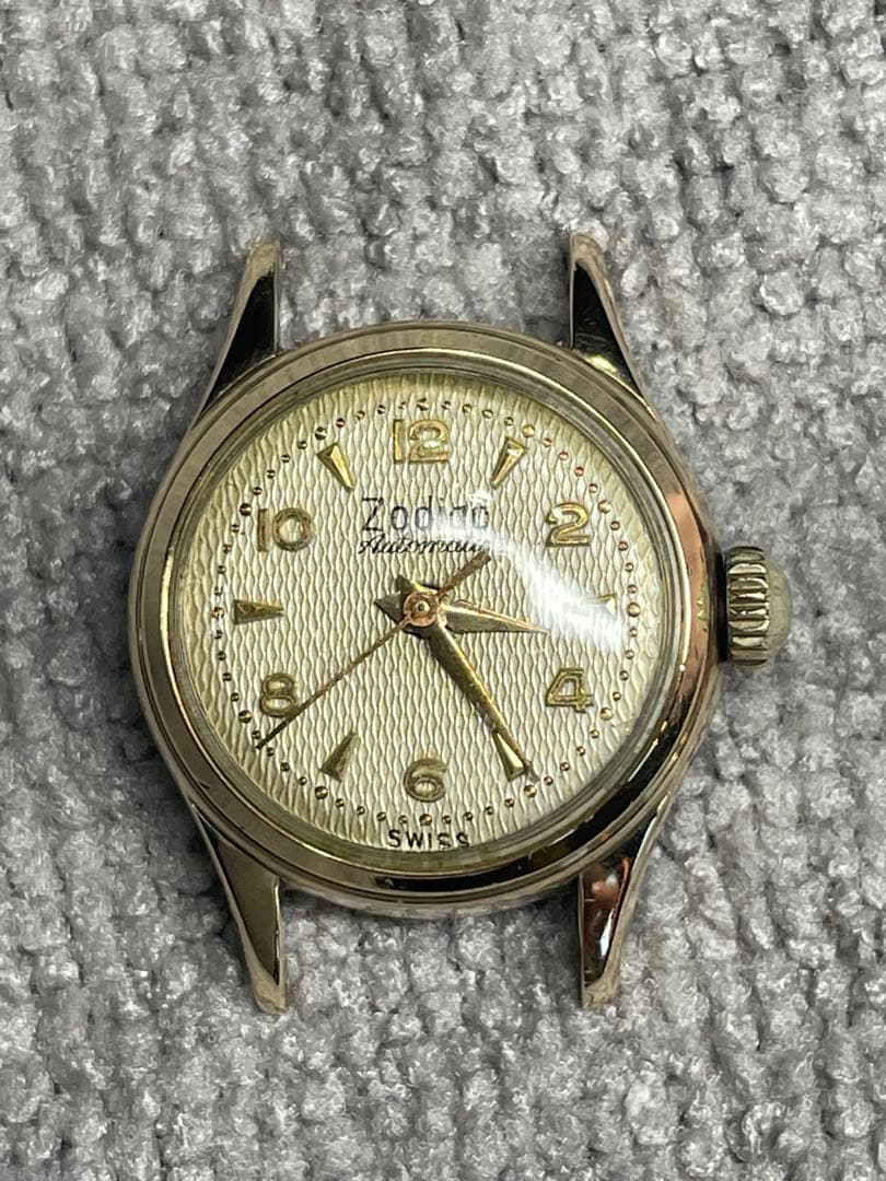 70's YellowGold 厚い金張 SWISS Zodiac 自動巻　稼働