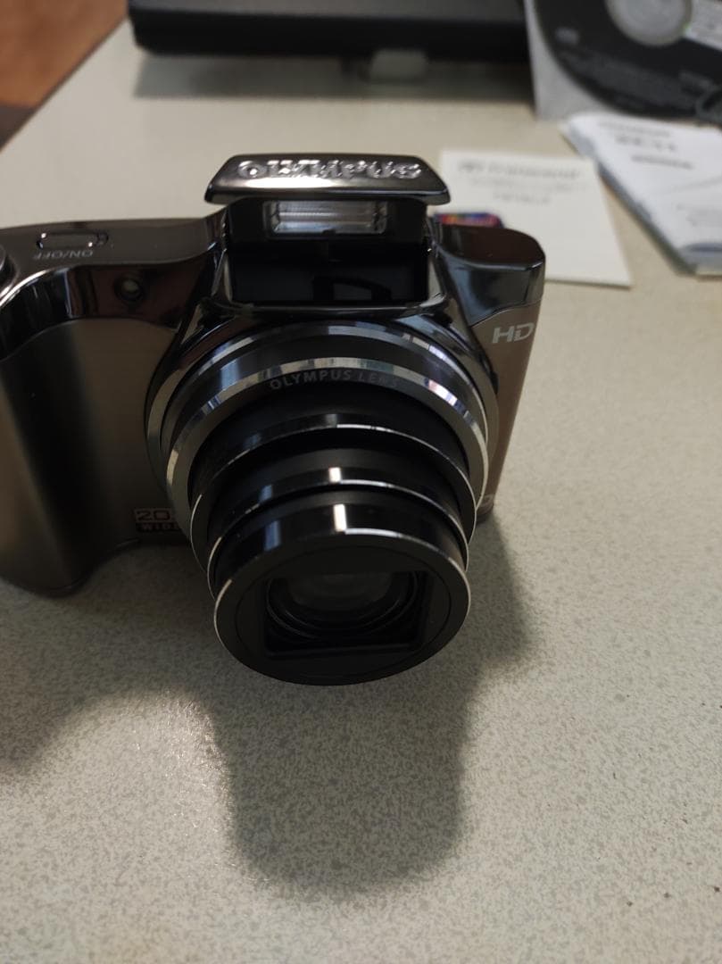 OLYMPUS SZ-11 デジタルカメラ SDカード　カメラケース付き