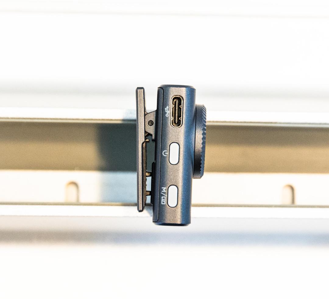 HOLLYLAND LARK M2 カメラ用