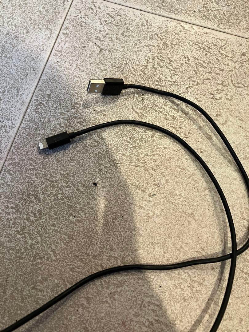 Apple iPhone 8 ブラック 本体　64GB sim フリー