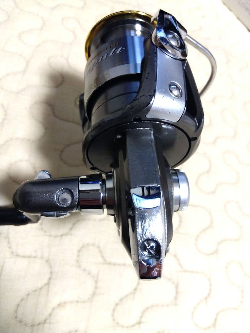 値下げ　ダイワ　07 トライソSHOCK　替えスプールインパルト　2500LBD