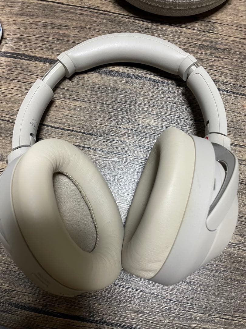 Sony WH-1000XM4 ワイヤレスヘッドホン ホワイト