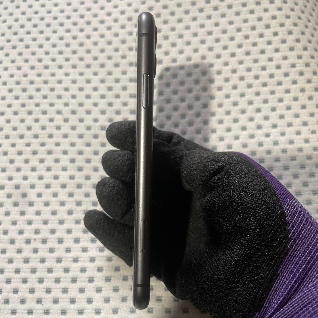 iPhone11 64GB ブラック　SIMフリー