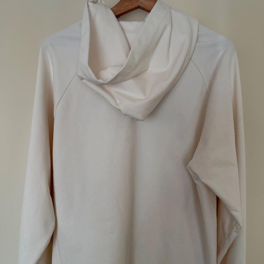 YONEX フード付きスウェットシャツ ホワイト　ソフテニ　ゴルフ