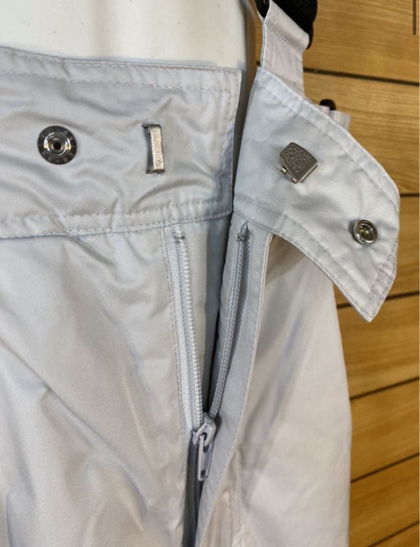 美品！エバノバ　ミズノ　Mサイズ セットアップ　レディース　サロペット　ウェア